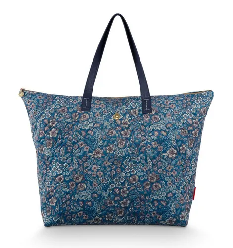 Pip Studio Tilda Tote Bag Quilted Daisy Dreams Blue - Geräumige Reisetasche mit romantischem Blumendesign, ideal für Reisen oder Ausflüge. Leicht, stabil und mit viel Platz für Ihre Essentials.
