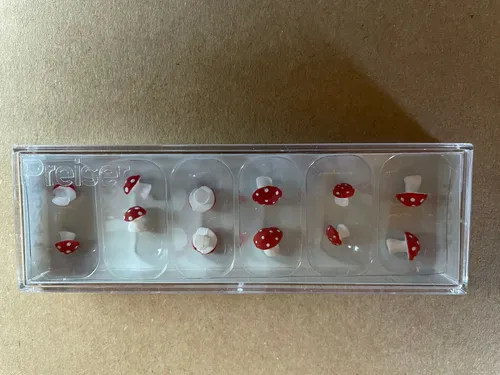 Preiser 45241 1:22,5 LGB; Fliegenpilze , NEU & OVP