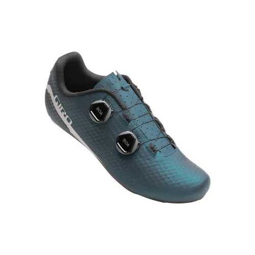Giro Regime harbor blue anodized 43,5 - Fahrradschuhe für Herren mit dualen BOA L6-Drehverschlüssen für präzise Anpassung und maximalen Komfort. Ideal für Rennradfahrer, bietet effiziente Kraftübertragung dank carbonfaserverstärkter Sohle.