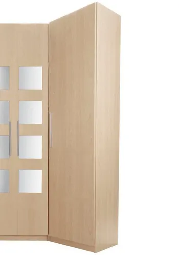 Kleiderschrank 