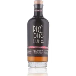 Grappa Stravecchia Le Diciotto Lune Riserva Botte Porto Marzadro 0,7 ℓ - Tresterbrand aus Trentino, gereift in Portweinfässern für ein unvergleichliches Aroma und Geschmackserlebnis.