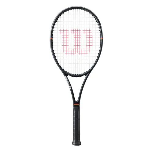 Wilson Pro Staff L Classic Tennisschläger 97in/290g - unbesaitet - Der Wilson Pro Staff L Classic Tennisschläger kombiniert ikonisches Design mit modernster Paradigm Bending Technologie für präzise Kontrolle. Ideal für Turnierspieler, die Wert auf Leistung legen.