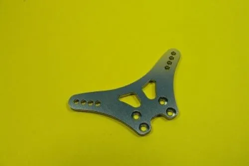 Carson X10E Alu Dämpferbrücke vorne, 500405401 Günther Modellsport