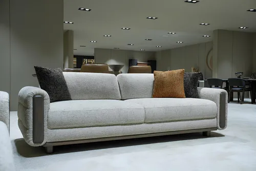 Elegantes Polstersofa 3-Sitzer Designer Textilcouch für Wohnzimmer