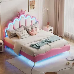 Flieks Polsterbett 140x200cm mit Kronen-Kopfteil und LED - Stylisches Kinder- und Jugendbett mit einem einzigartigen kronenförmigen Kopfteil und farbwechselnden LED-Leisten für die perfekte Schlafatmosphäre. Robuste MDF-Konstruktion für hohe Stabilität.