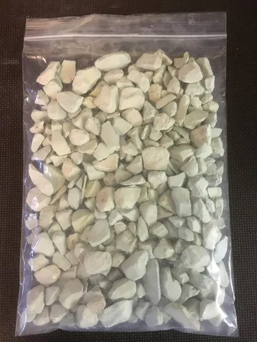 Zeolith 10-20mm = Deko + Wasseraufbereitung + Versteckmöglichkeit für Garnelen