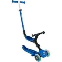 Globber Go-Up Active Lights 3-in-1 Laufrad, Blau - 3-in-1 Kinderfahrzeug für alle Altersstufen: Laufrad, Roller oder Aufsitz mit höhenverstellbarem Sitz und Griff. Bunte LED-Rollen sorgen für zusätzlichen Fahrspaß!