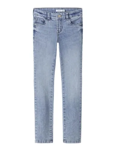 Name It Skinny-fit-Jeans NKFPOLLY SKINNY JEANS 5070-LM NOOS blau 116 - Moderne Skinny-Fit-Jeans für Kinder in Medium Blue Denim. Elastischer Denim sorgt für hohen Tragekomfort. Pflegeleicht und ideal für den Alltag. Größe 116, mit praktischen Taschen und Gürtelschlaufen.