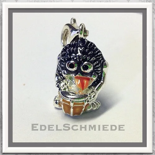 Edelschmiede925 Charm Anhänger 925 Silber Musik Monster - Charm Anhänger aus echtem 925 Sterling Silber mit frechem Musik Monster Design. Perfekt für individuelle Schmuckstücke und ein echter Hingucker bei jeder Gelegenheit.