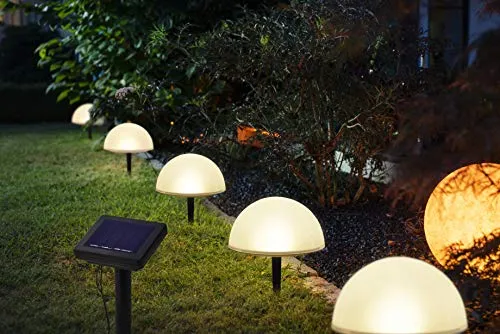 5er Solar Bodenlichterkette Halbkugeln – moderne Solarlampen für den Garten - Wetterfeste Solar-Lichterkette mit 5 Halbkugeln, ideal für stimmungsvolle Beleuchtung im Garten. Flexibel platzierbar dank Solarenergie, ohne zusätzliche Stromkosten.