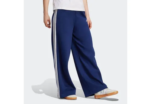 adidas Sportswear Sporthose W 3S FL PT – Weites Bein für optimalen Komfort - Trainingsbekleidung mit weichem Fleece für gemütlichen Tragekomfort, ideal für sportliche Aktivitäten wie Laufen.