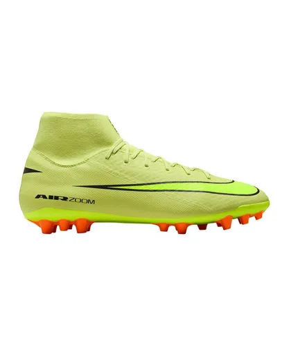 NIKE Herren Fußball-Hallenschuhe ZM SUPERFLY 10 ACADEMY AG - Erlebe Geschwindigkeit und Komfort mit den ZM SUPERFLY 10 ACADEMY AG Hallenschuhen. Das verbesserte Air Zoom-Element in der Ferse sorgt für maximale Reaktionsfähigkeit auf dem Spielfeld.