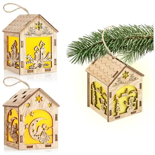 COM-FOUR® 3X LED Dekohänger Haus - Hängedeko mit winterlichen Holzhäusern - warmweiße LED-Lampen - dekorative LED-Christbaumanhänger (Haus - 03 Stück)