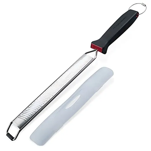 Langreibe fein Presist – Reibe aus rostfreiem Edelstahl – Besonders scharfe Handreibe mit Klingenschutz – Robuster Griff mit Aufhängung