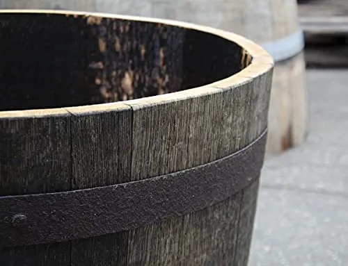 Temesso Halbes Fass aus einem original schottischen Whiskyfass (Oberfläche geölt - mit Ablaufbohrungen und Rollen)