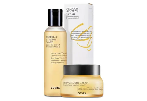 COSRX Full Fit Propolis Synergy Gesichtspflege-Set - Feuchtigkeitscremes: 2-tlg. Set mit Propolis Toner und Light Cream für pralle, strahlende Haut. Ideal für alle Hauttypen, besonders bei Trockenheit und Rötungen – für ein tägliches Glow-Ritual!