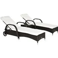 Outsunny 3er-Set Sonnenliege mit Tisch für den Garten - Genießen Sie entspannte Stunden im Freien mit unserem stilvollen 3-teiligen Set. Es umfasst zwei komfortable Sonnenliegen und einen praktischen Beistelltisch, ideal für Ihre Erholung im Garten.