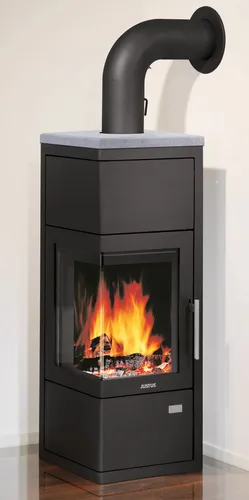 JUSTUS Kaminofen Diego W+ 6 kW von JUSTUS