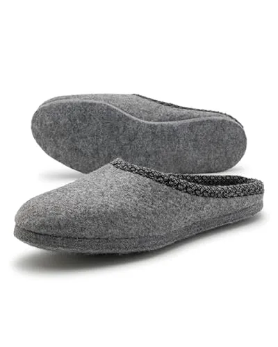 Filzpantoffeln - graue Borde 43/44 - Elegante Hausschuhe aus gewalktem Filz, warm und weich für optimalen Komfort. Atmungsaktiv und ergonomisch geformt, ideal für Damen und Herren, handmade in Germany.