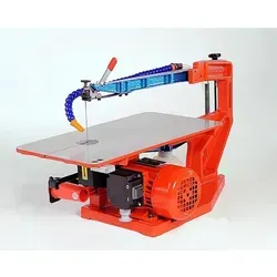 Hegner Dekupiersäge Multicut 2S - Präzise Holzsäge mit einstellbarer Drehzahl - Sägen, ideal für präzise Arbeiten in Holz und Kunststoff. Mit elektrischer Drehzahlregelung von 400-1400 U/min für optimale Schnittergebnisse.