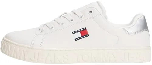 Tommy Jeans Damen Tjw Logo Outsole Sneaker ESS En0En02703 Low Top, White (Ecru/Silver) - Damen-Sneaker mit hochwertigem Leder-Obermaterial, modischem Design und optimaler Passform – ideal für jeden Anlass und den perfekten Alltagslook.
