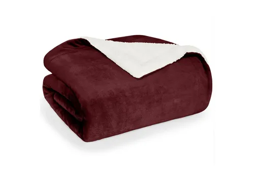 Blumtal Premium Sherpa Kuscheldecke 130x150 cm in rot von Blumtal