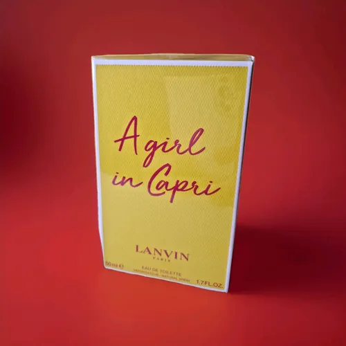 LANVIN Eau de Toilette A Girl in Capri – Frischer Damenduft - Entdecken Sie A Girl In Capri von Lanvin, einen spritzigen Damenduft mit Zitrusnoten, der die Leichtigkeit des Sommers einfängt. Ideal für Frauen, die Frische und Lebensfreude lieben.