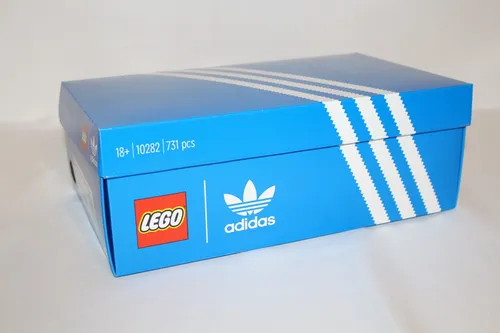 LEGO 10282 Icons Adidas Originals Superstar - 731 Teile, authentische Details und Hommage an den legendären adidas Sneaker