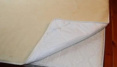 Merino Unterbett aus Wolle 120x200 cm Matratzenauflage Matratzenschoner Matratzen-Auflage Matratzen-Schoner mit Noppenstruktur
