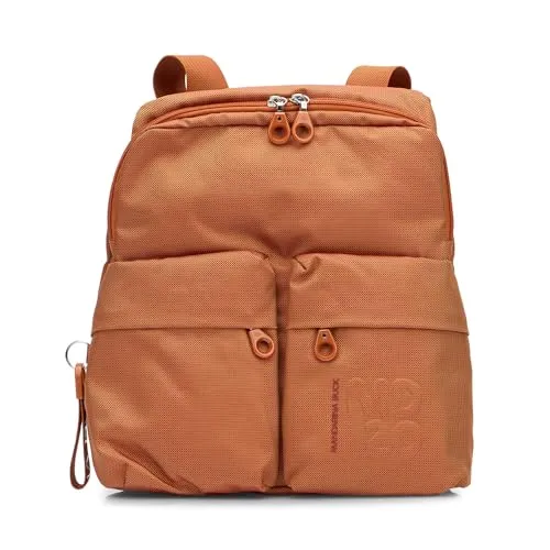 Mandarina Duck MD20 Damen Backpack in Pumpkin - Stylischer Tagesrucksack mit schimmerndem Effekt, leicht und vielseitig, perfekt für unterwegs mit verstellbarem Schultergurt und praktischen Reißverschlusstaschen.