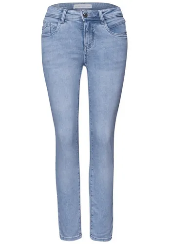 Street One Mid Waist Slim Leg Jeans Slim Fit Light Blue - Stylische Denim Hose im Slim Fit Design für einen modernen Look. Ideal für jeden Anlass mit einer bequemen Mid Waist Passform.