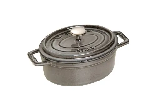 Cocotte oval Graphitgrau 15 cm - Pfannen, ideal zum Anbraten und langsamen Garen mit spezieller Tropfenstruktur für saftige Ergebnisse. Strapazierfähige Inneneimaillierung für krosses Anbraten, geeignet für alle Herdarten inkl. Induktion.