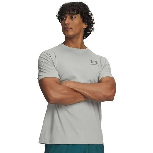 Under Armour UA M Sportstyle LC SS T-Shirt - Titan/Clay Green - MD - Stylisches Kurzarm-T-Shirt von Under Armour in Titan/Clay Green. Ideal für aktive Tage, bietet hohen Tragekomfort und eine moderne Passform.