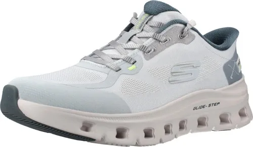SKECHERS