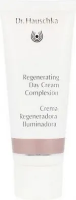 Dr. Hauschka Regenerating Day Cream Complexion 40ml - Tagescreme für reife Haut, nährt und glättet sichtbar Fältchen, zieht schnell ein und schützt vor Umwelteinflüssen.