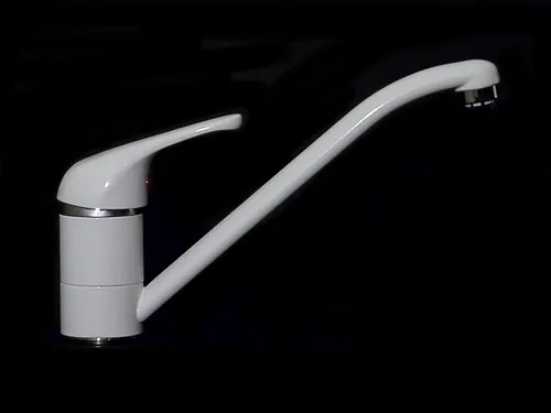 Einhebel Küchenarmatur Spüle Wasserhahn Weiss - Hochwertiger Einhandmischer - Küchenarmaturen mit schwenkbarem Auslauf, wassersparender Mischdüse und einfacher Montage. Ideal für moderne Küchen und sorgt für optimale Funktionalität.