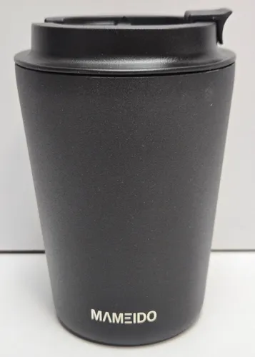 MAMEIDO Thermobecher – Edelstahl, doppelwandig, auslaufsicher - Coffee to go Becher mit tropffreiem Schraubdeckel, ideal für unterwegs. Hält Getränke lange warm oder kühl und passt perfekt in Handtaschen oder Auto-Getränkehalter.
