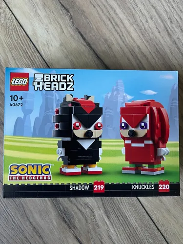 LEGO BrickHeadz 40672 - Sonic the Hedgehog: Knuckles Shadow, 298-teiliges Bauset für kreative Bauabenteuer ab 10 Jahren