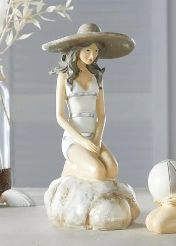 Dekoleidenschaft Dekofigur Stranddame auf Fels, maritim, aus Polyresin, nostalgische Strandfigur, Badenixe, Outdoor Gartendeko