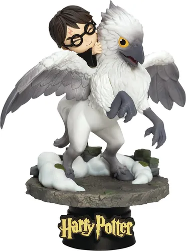 Harry Potter D-Stage PVC Diorama Harry & Buckbeak 16 cm - Aufstellfigur von Harry Potter, detailreiches Diorama mit Harry und Buckbeak, perfekt für Sammler und Fans der Zauberwelt.
