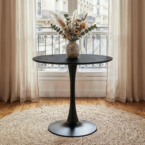 Esstisch LOIRE - Runder Keramiktisch 80 cm in Schwarz - Der runde Esstisch LOIRE mit elegantem Tulpenfuß und robuster Keramikplatte ist ideal für kleine Essbereiche. Pflegeleicht und stilvoll, perfekt kombinierbar mit modernen Stühlen.