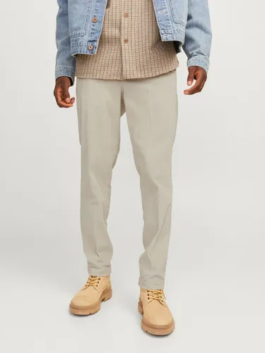 Chinos JACK & JONES JPSTACE JJCORDUROY CHINO SN - Modische Herren-Chinos in Moonbeam, ideal für Freizeitoutfits. Pflegeleicht und elastisch dank 98% Baumwolle und 2% Elasthan - bequem im regular fit.
