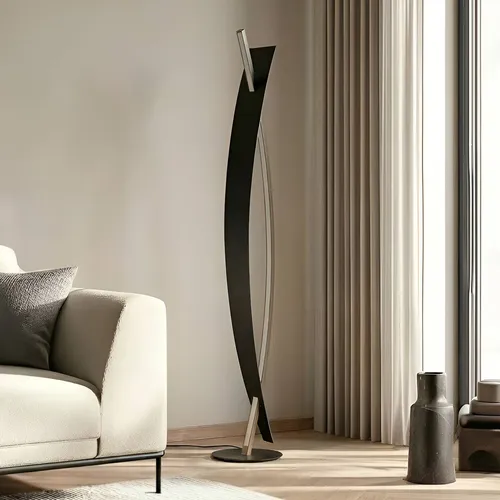 Lucande Marija Stehleuchte Black/Gold 140 cm in gold von Lucande