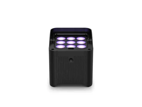 ChauvetDJ Freedom Par H9 IP - Akku-Scheinwerfer für beeindruckende Lichtshows - Beleuchtungstechnik: LED, bietet kabellose Freiheit und vielseitige Einsatzmöglichkeiten für Events und Partys.
