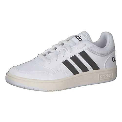 adidas Sneaker HOOPS 3.0 in Weiss, 46 - Sneaker in klassischem Weiß, ideal für sportliche und lässige Looks. Jetzt in Größe 46 erhältlich und versandkostenfrei auf Spartoo.de bestellen!