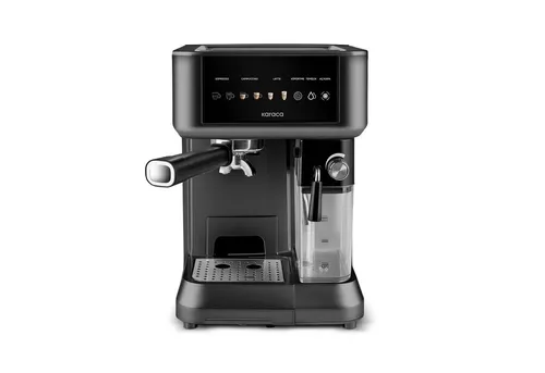 KARACA Espressomaschine MyCaffe Barista S10 1,8 Liter Mattschwarz - Erleben Sie Barista-Qualität in Ihrer Küche mit der halbautomatischen KARACA MyCaffe Barista S10. Dank 15 Bar Druckpumpe und integriertem Milchbehälter zaubern Sie köstlichen Espresso und cremigen Milchschaum.