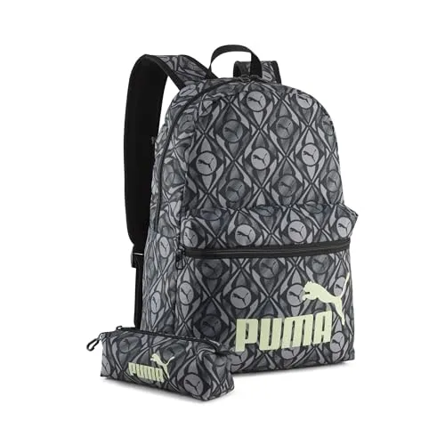 PUMA Phase Backpack 20L - Freizeitrucksack in Puma Black - Geräumiger PUMA Rucksack mit atmungsaktivem Rücken und gepolsterten, verstellbaren Schultergurten. Ideal für Alltag und Ausflüge. Praktisches Design mit mehreren Fächern und reflektierenden Elementen.
