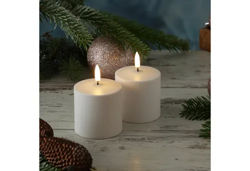 Wiederaufladbare LED Kerzen 2er Set Uyuni 6,8cm - Timer für Innen & Außen - LED-Lampen - 2 wiederaufladbare Outdoor Kerzen mit realistischer 3D Flamme und Timer, ideal für stimmungsvolle Tischdekoration drinnen und draußen.