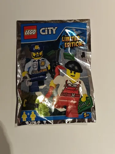 Produktbild Halterung für Lego Helme aus Eiche