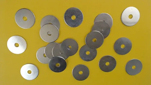 20X Kotflügelscheiben Stärke 1,25 mm galv. verzinkt 5,3 x 25 Karosseriescheiben